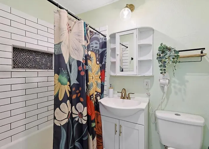 Comfy Loft 8min From Downtown Fw *