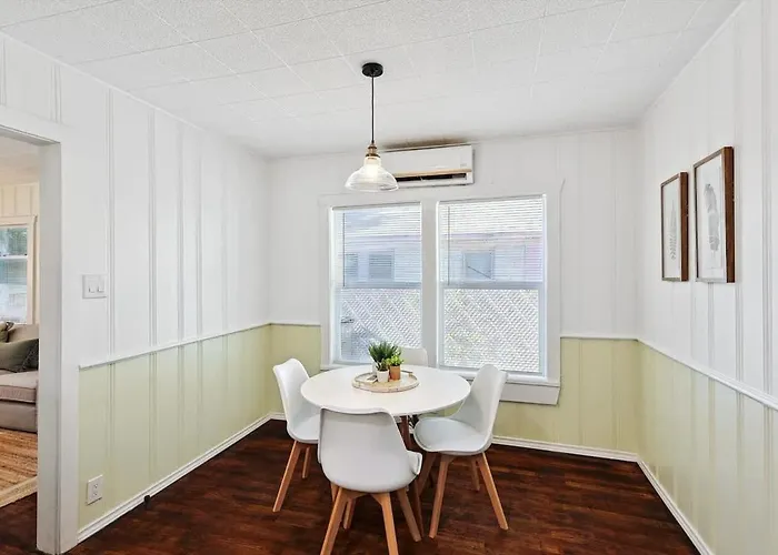 Comfy Loft 8min From Downtown Fw Apartment